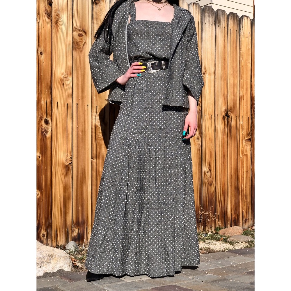 Missoni 3 piece accord.